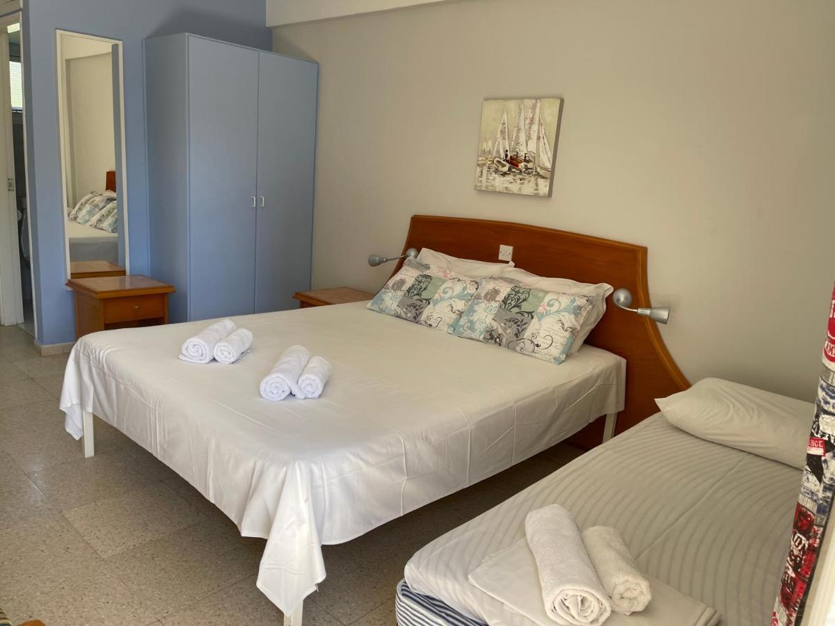 Light & Blue Gardens Apartment Protaras Exterior foto